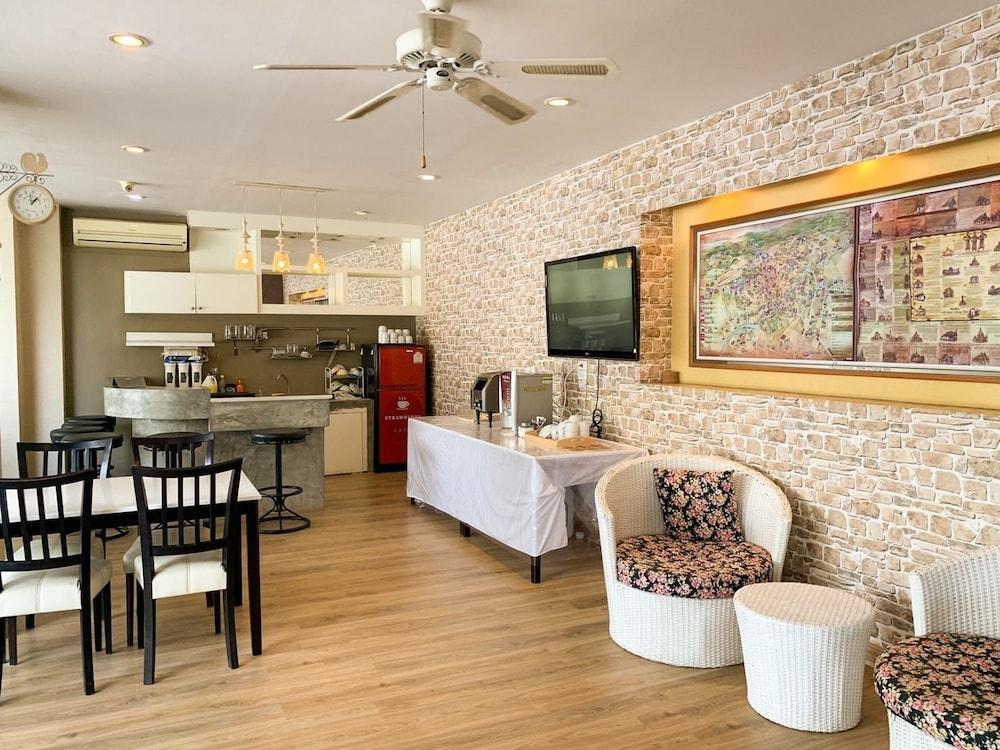 צ'יאנג מאי Inspire House Hotel מראה חיצוני תמונה