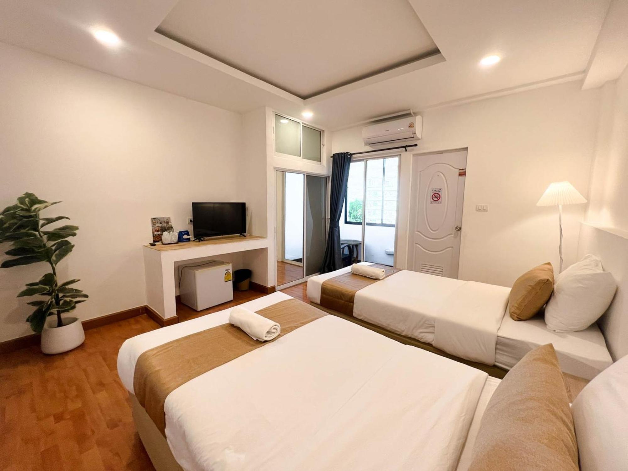 צ'יאנג מאי Inspire House Hotel מראה חיצוני תמונה