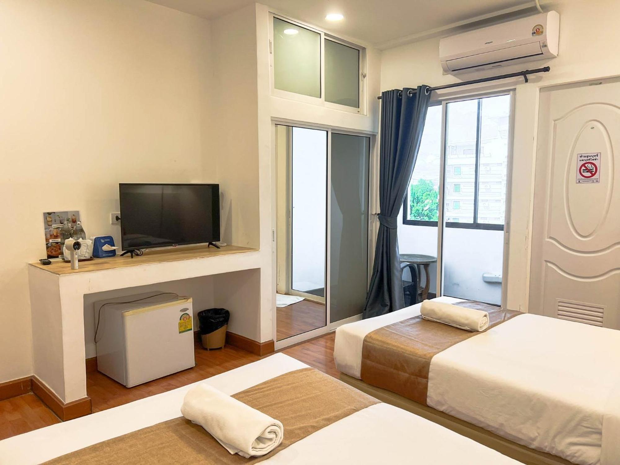 צ'יאנג מאי Inspire House Hotel מראה חיצוני תמונה