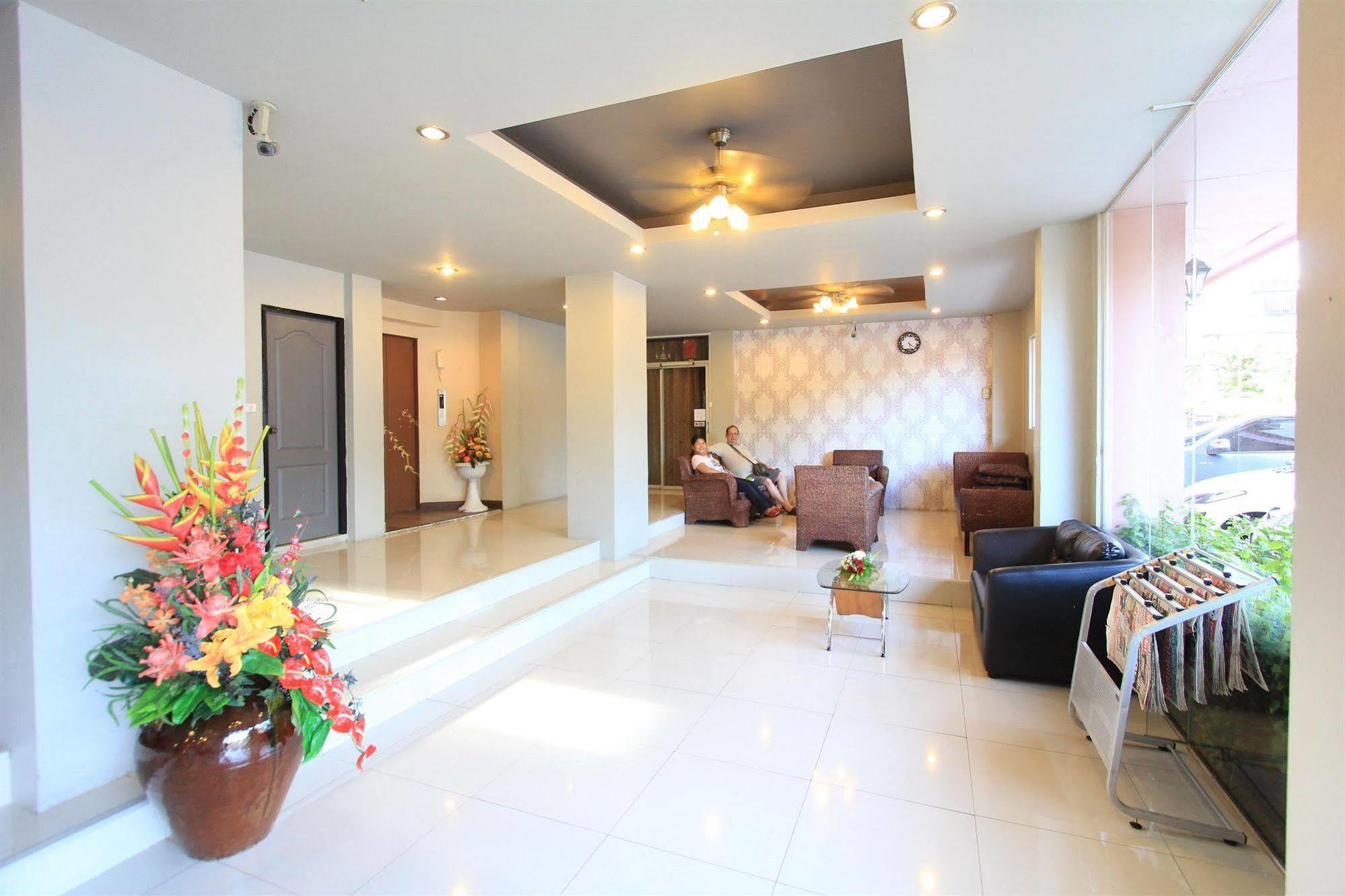 צ'יאנג מאי Inspire House Hotel מראה חיצוני תמונה